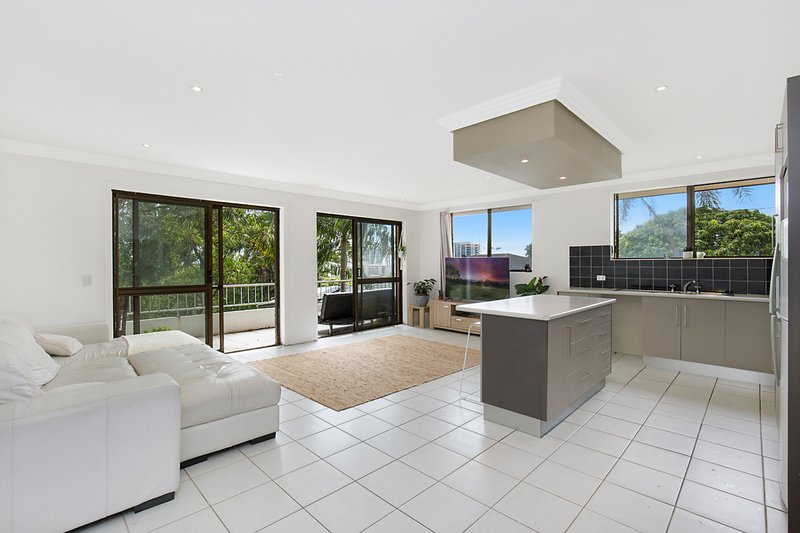 Photo - 7/47 Rutledge Street, Coolangatta QLD 4225 - Image 3