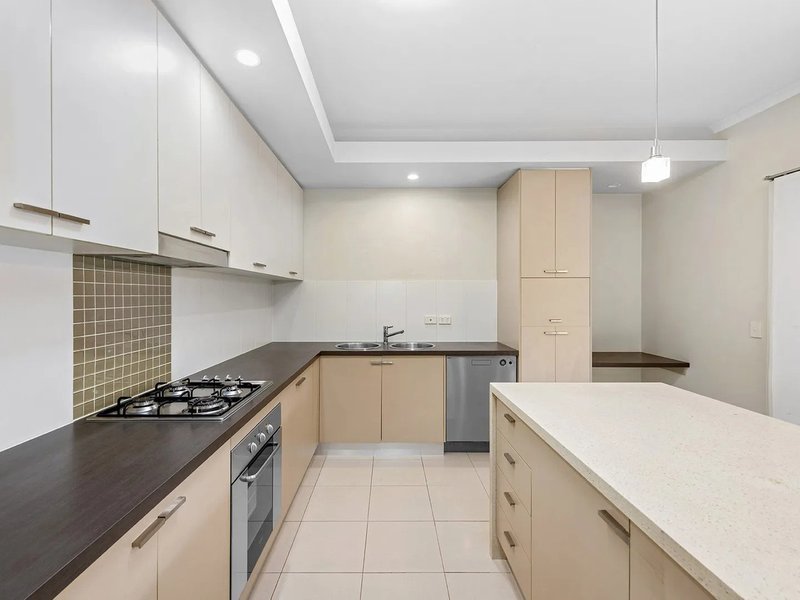Photo - 7/47 Shetland Street, Morningside QLD 4170 - Image 2