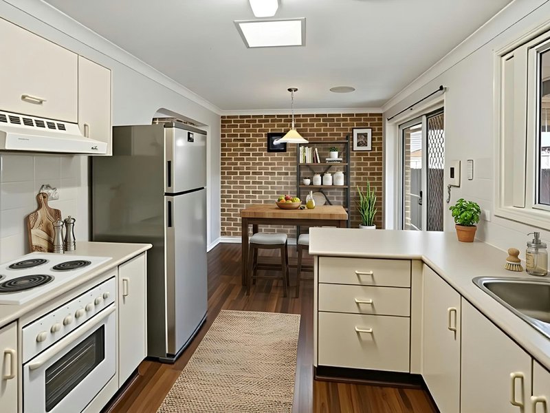 Photo - 7/48 Minto Road, Minto NSW 2566 - Image 2