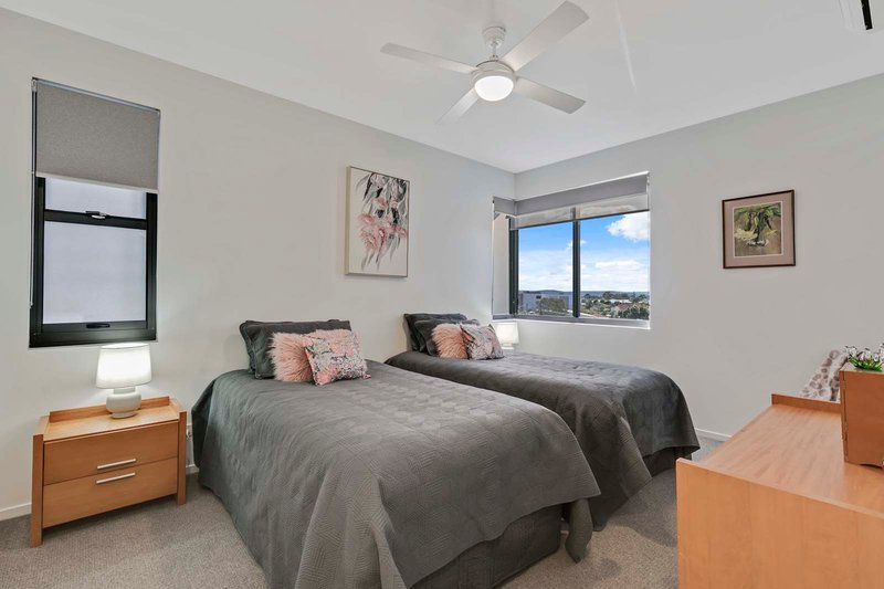 Photo - 7/49 Duporth Avenue, Maroochydore QLD 4558 - Image 12