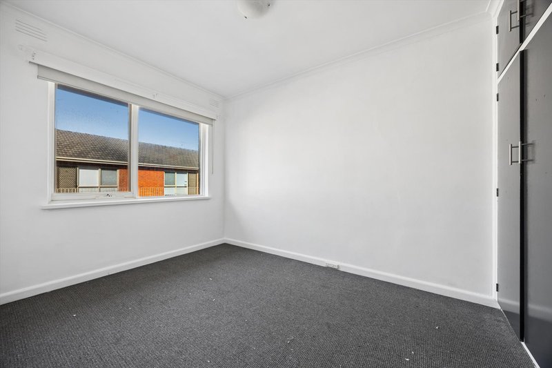 Photo - 7/49 Lantana Road, Gardenvale VIC 3185 - Image 3
