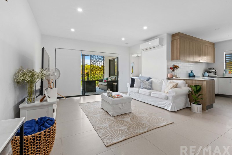 Photo - 7/49 Northcliffe Street, Murarrie QLD 4172 - Image 1