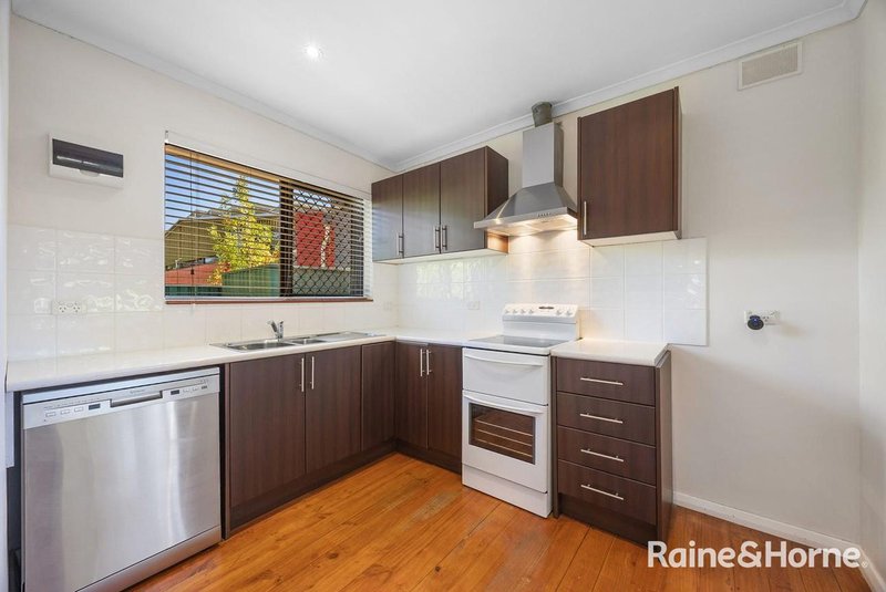 Photo - 7/4A Edward Street, Blackwood SA 5051 - Image 8