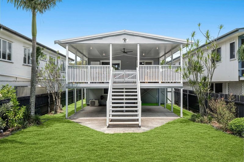 Photo - 74A Gray Street, Carina QLD 4152 - Image 2