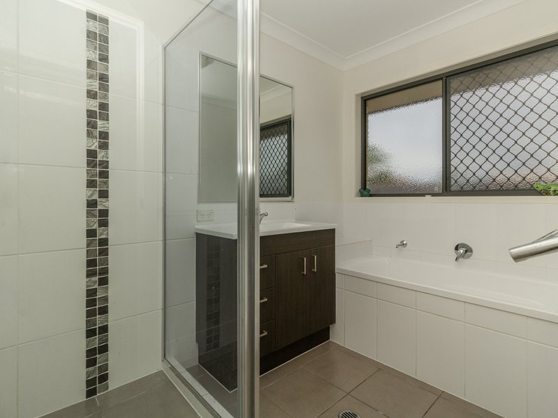 Photo - 74A Redgum Drive, Regents Park QLD 4118 - Image 11