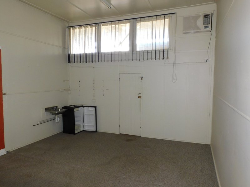 Photo - 74B Fitzroy Street, Warwick QLD 4370 - Image 5