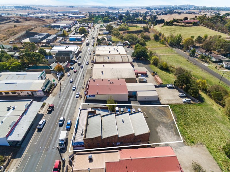 Photo - 74F Sydney Street, Kilmore VIC 3764 - Image 5