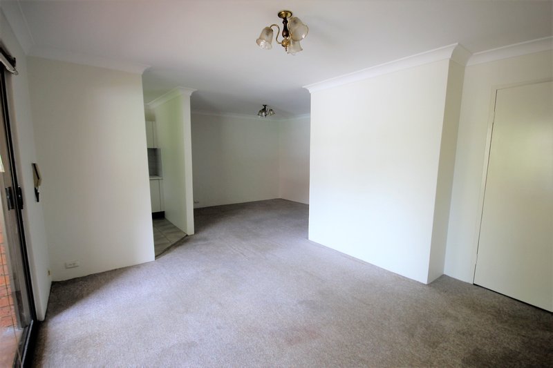 Photo - 7/5-13 Hayburn Avenue, Rockdale NSW 2216 - Image 3