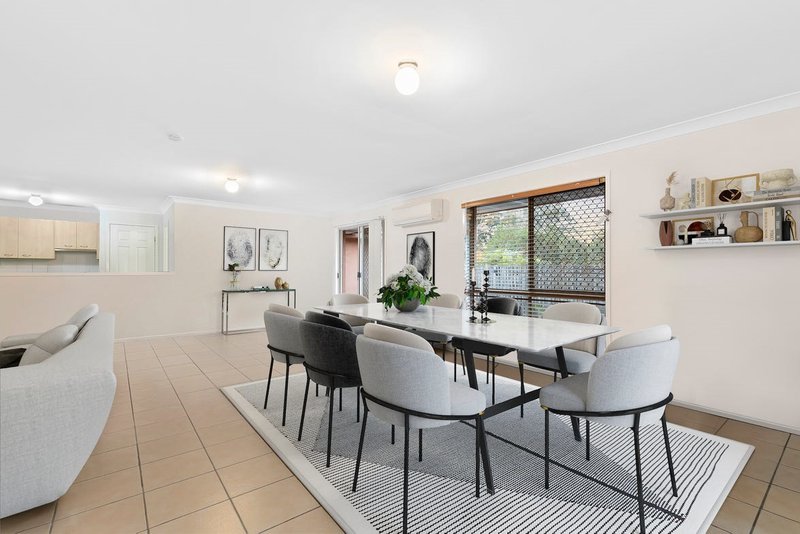 Photo - 75 Bennetts Road, Everton Hills QLD 4053 - Image 3