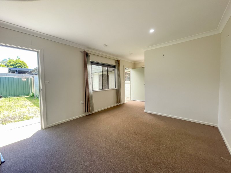 Photo - 75 Brooke Avenue, Killarney Vale NSW 2261 - Image 12