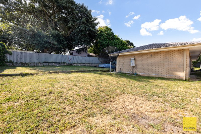 Photo - 75 Butterworth Avenue, Koondoola WA 6064 - Image 17