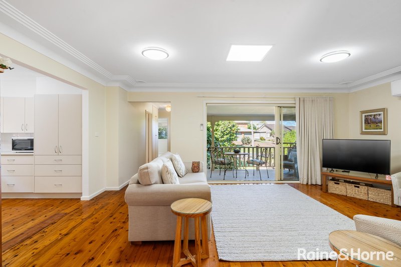 Photo - 75 Carroll Avenue, Mollymook Beach NSW 2539 - Image 5