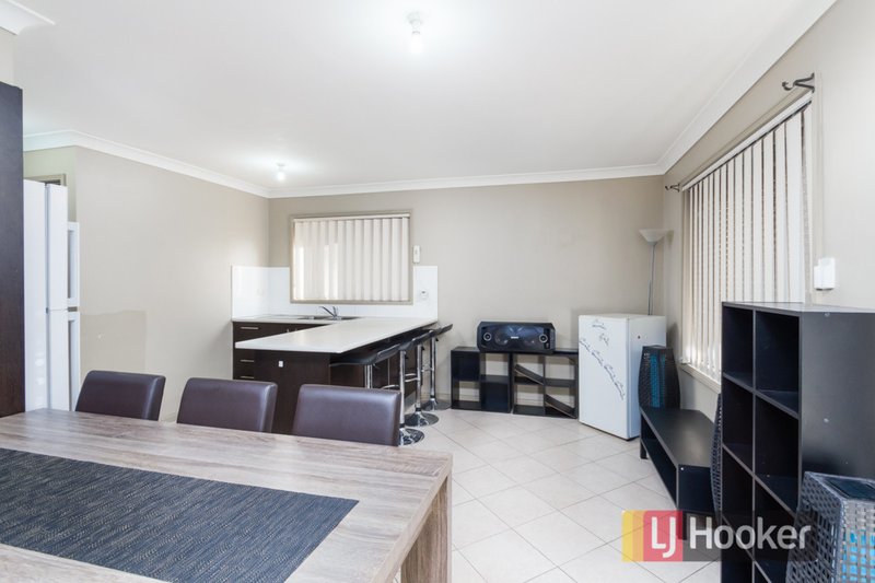 Photo - 75 Charlotte Road, Rooty Hill NSW 2766 - Image 4