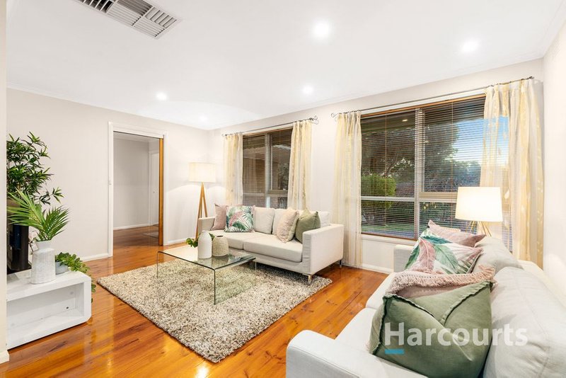 Photo - 75 Chartwell Drive, Wantirna VIC 3152 - Image 5