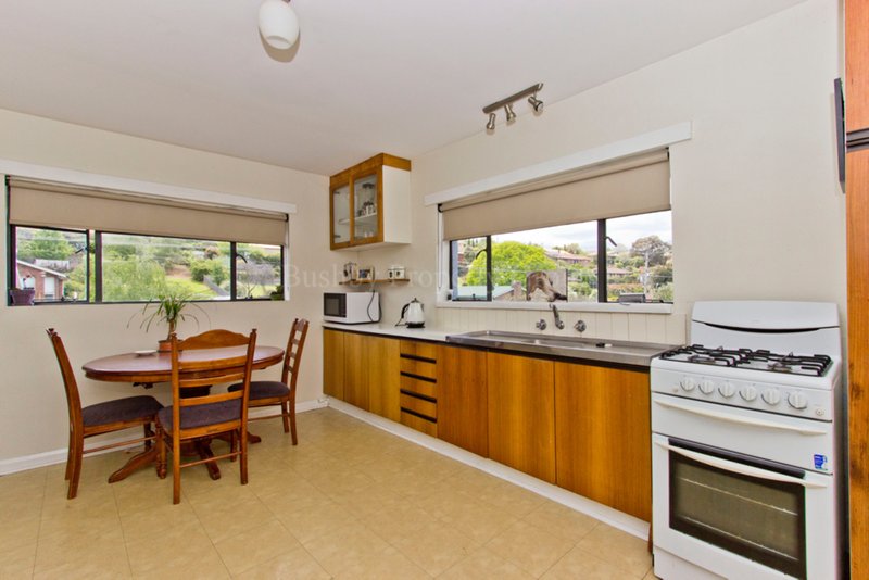 Photo - 75 Cherry Road, Trevallyn TAS 7250 - Image 3