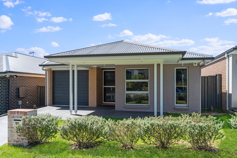 Photo - 75 Commissioners Drive, Denham Court NSW 2565 - Image 2