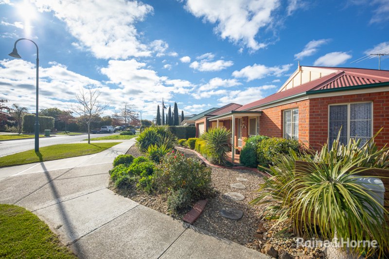 Photo - 75 Cover Drive, Sunbury VIC 3429 - Image 3