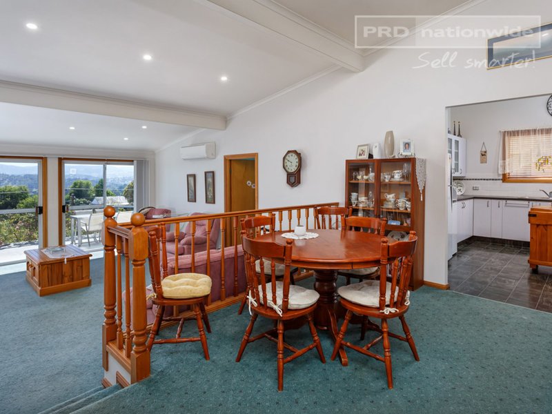 Photo - 75 Dalhunty Street, Tumut NSW 2720 - Image 3