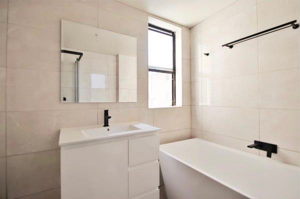 Photo - 7/5 Doomben Ave , Eastwood NSW 2122 - Image 5