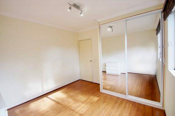 Photo - 7/5 Doomben Ave , Eastwood NSW 2122 - Image 6