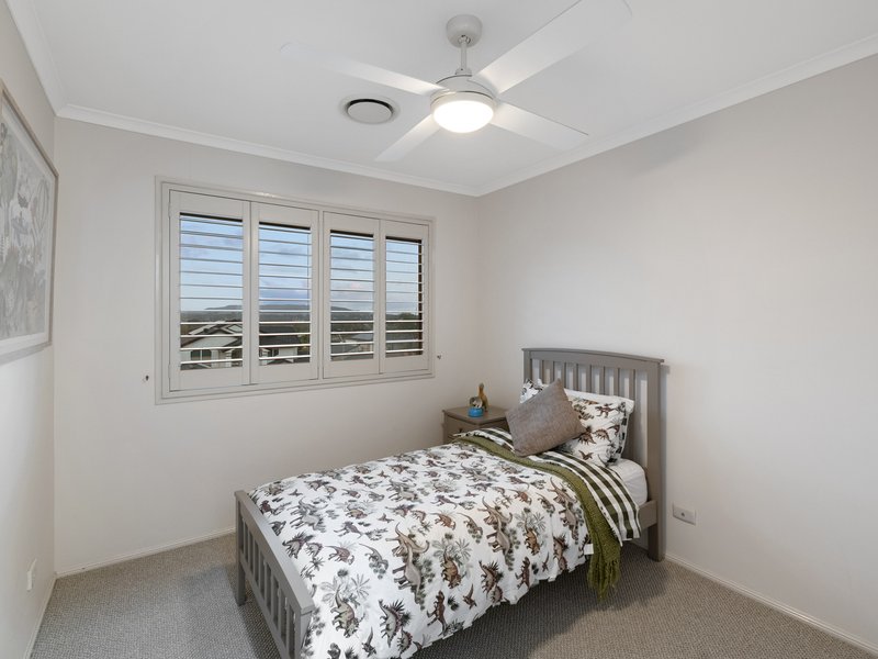 Photo - 75 Dove Tree Crescent, Sinnamon Park QLD 4073 - Image 17