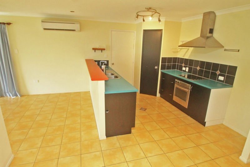 Photo - 75 Emmadale Drive, New Auckland QLD 4680 - Image 2