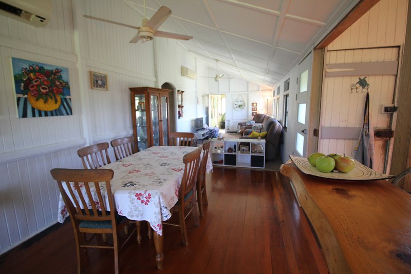 Photo - 75 Farrell Drive, Macknade QLD 4850 - Image 3