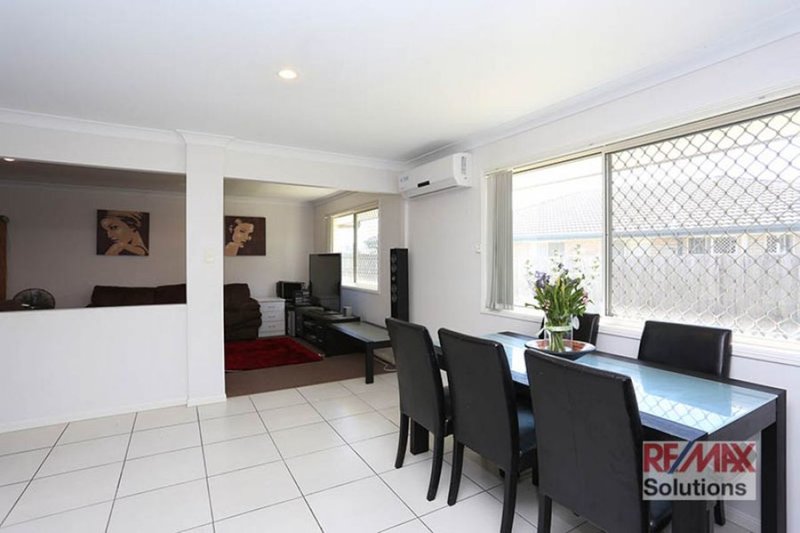 Photo - 75 Fernbrook Drive, Morayfield QLD 4506 - Image 5