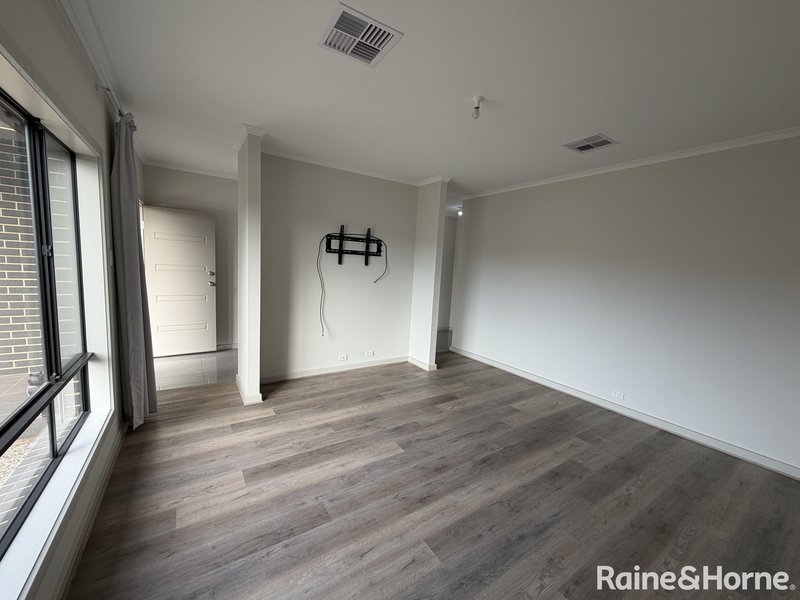 Photo - 75 Filsell Terrace, Gawler South SA 5118 - Image 8