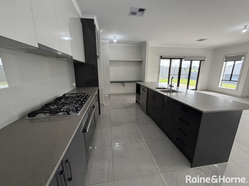 Photo - 75 Filsell Terrace, Gawler South SA 5118 - Image 10