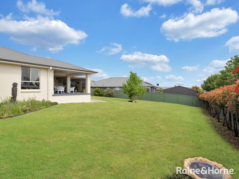 Photo - 75 Freeman Circuit, Llanarth NSW 2795 - Image 18