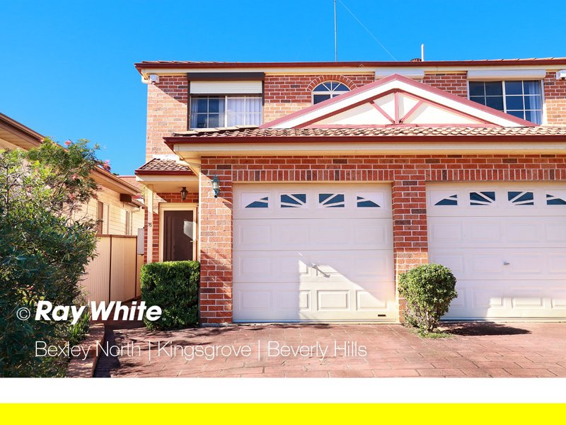 Photo - 75 Glamis Street, Kingsgrove NSW 2208 - Image 2