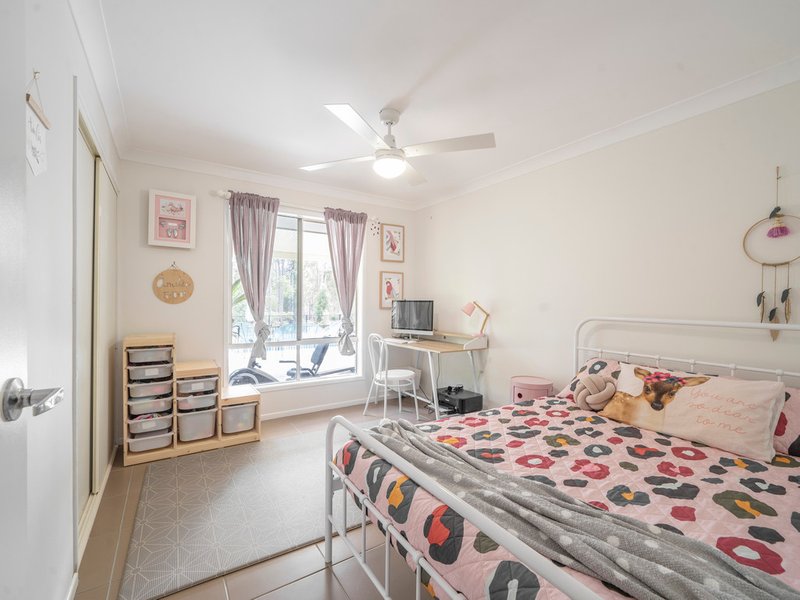 Photo - 75 Gloucester Court, Mount Hallen QLD 4312 - Image 12