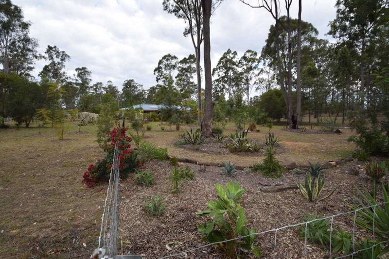 Photo - 75 Gloucester Court, Mount Hallen QLD 4312 - Image 3