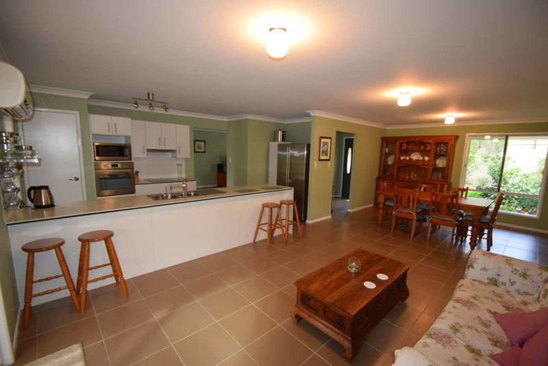 Photo - 75 Gloucester Court, Mount Hallen QLD 4312 - Image 7