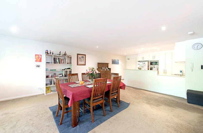 Photo - 7/5 Gould Street, Turner ACT 2612 - Image 6