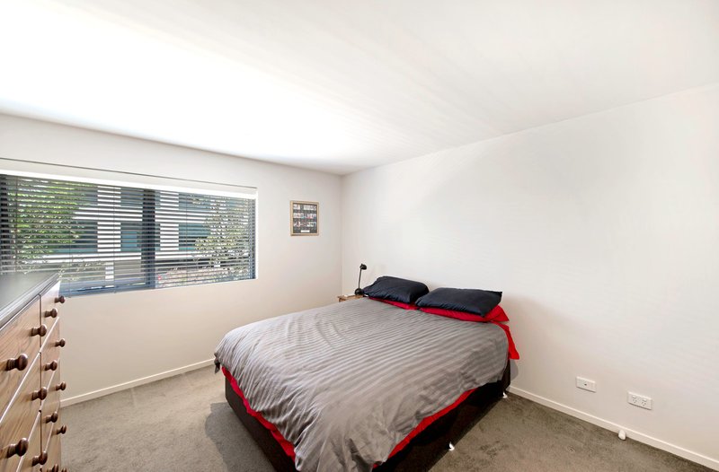 Photo - 7/5 Gould Street, Turner ACT 2612 - Image 8