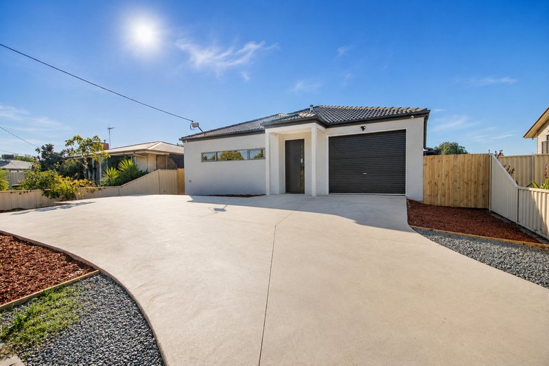 Photo - 75 Grutzner Avenue, Shepparton VIC 3630 - Image 2