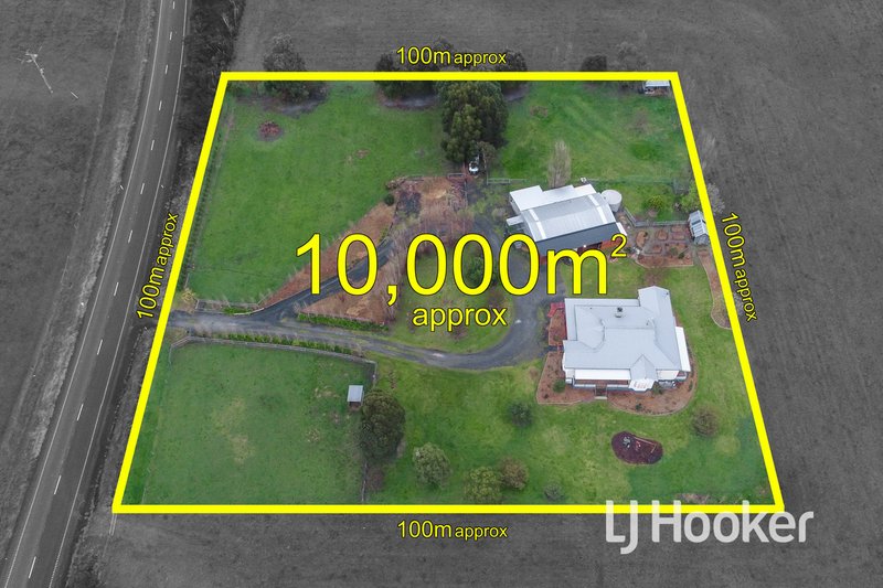 Photo - 75 Hall Road, Pakenham South VIC 3810 - Image 6