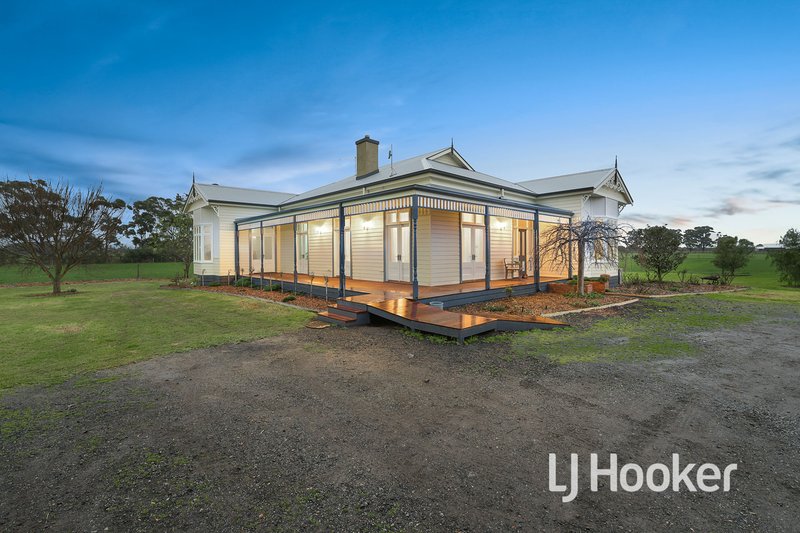 Photo - 75 Hall Road, Pakenham South VIC 3810 - Image 22