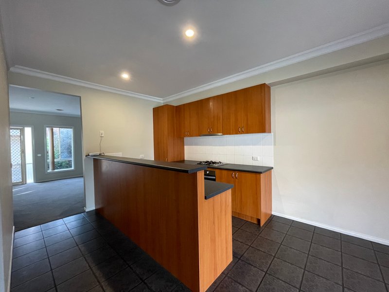 Photo - 7/5 Hosken Street, Altona Meadows VIC 3028 - Image 3