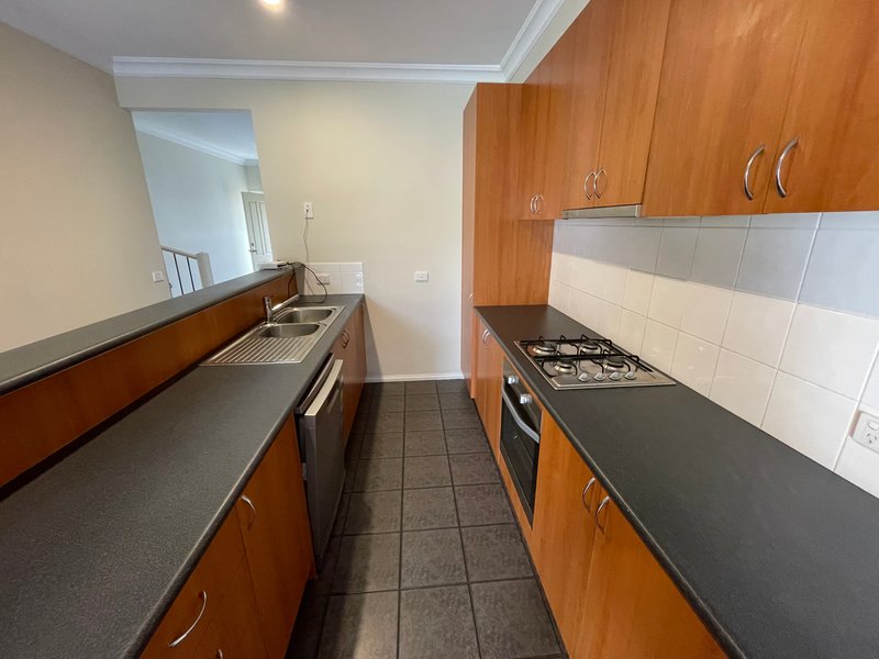 Photo - 7/5 Hosken Street, Altona Meadows VIC 3028 - Image 5