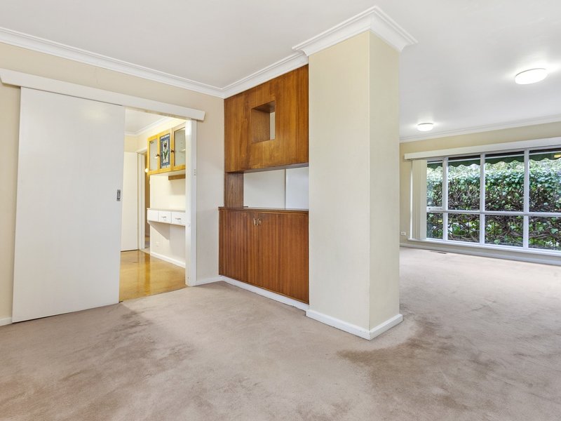 Photo - 75 Jervois Street, Deakin ACT 2600 - Image 4