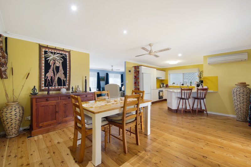 Photo - 75 Kalua Drive, Chittaway Bay NSW 2261 - Image 3