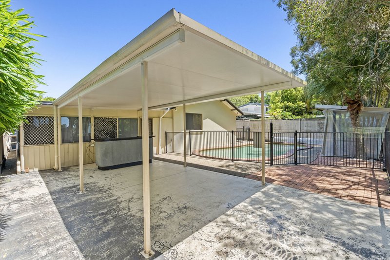 Photo - 75 Kumbari Close, Southport QLD 4215 - Image 2