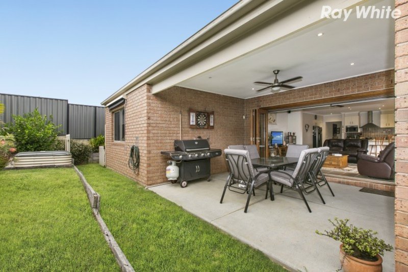 Photo - 75 Leigh Drive, Pakenham VIC 3810 - Image 10