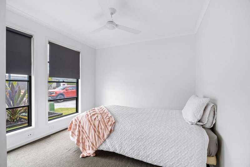 Photo - 75 Leslie Crescent, Baringa QLD 4551 - Image 12