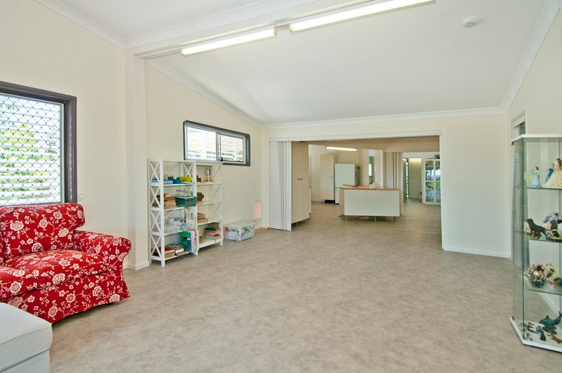 Photo - 75 Lima Street, Edens Landing QLD 4207 - Image 8