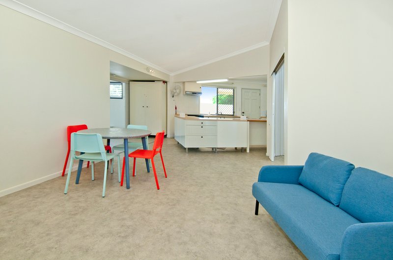 Photo - 75 Lima Street, Edens Landing QLD 4207 - Image 11