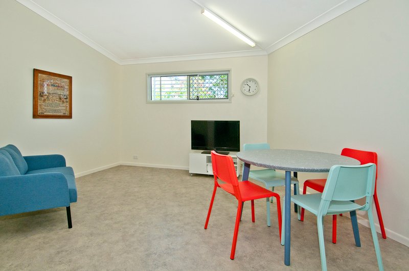 Photo - 75 Lima Street, Edens Landing QLD 4207 - Image 12